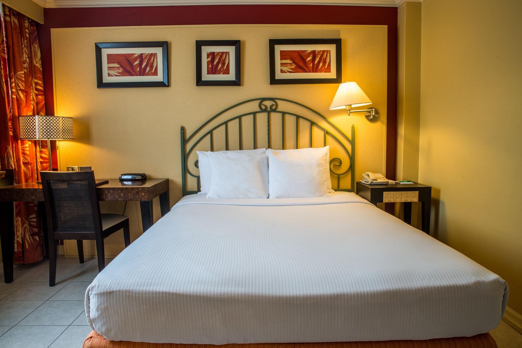 Kapok Hotel Port of Spain Экстерьер фото