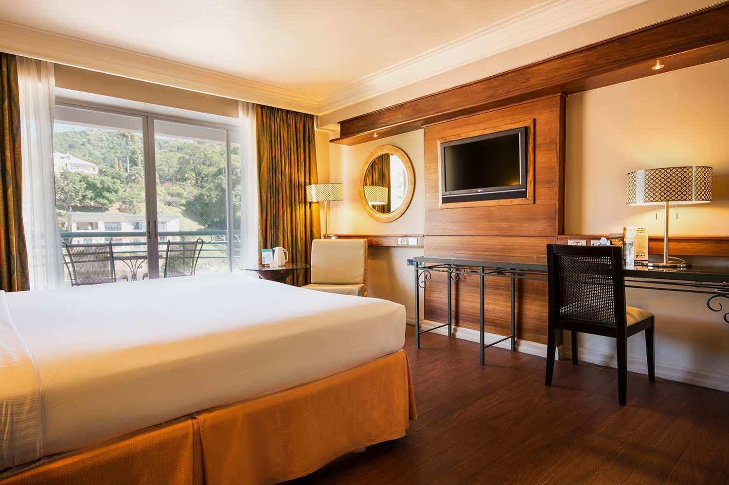 Kapok Hotel Port of Spain Экстерьер фото
